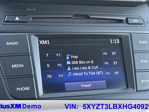 Used 2017 Hyundai Santa Fe Sport image 27