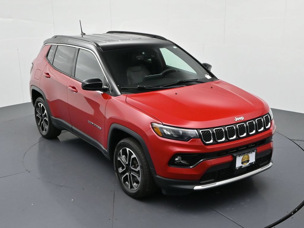 Used 2023 Jeep Compass Limited AWD/4WD image 15