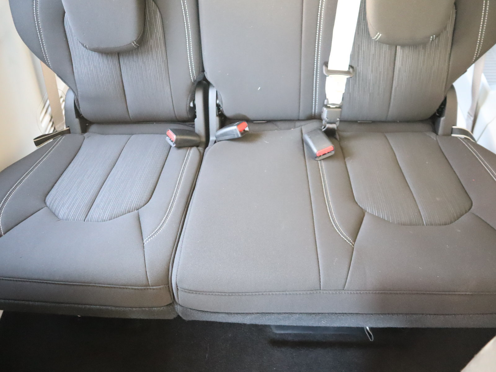 Used 2024 Chrysler Voyager LX FWD image 47