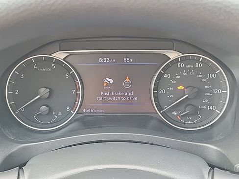 Used 2024 Nissan Altima 2.5 SV FWD image 21