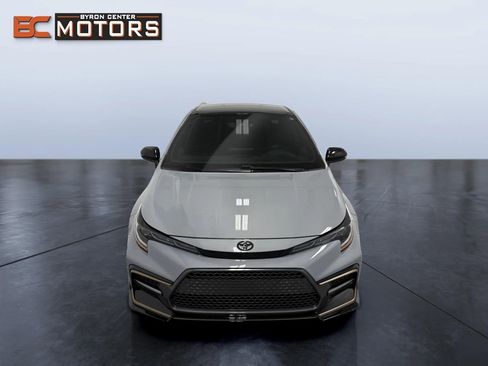 Used 2022 Toyota Corolla SE w/ Carpet Mat Package (TMS) image 8
