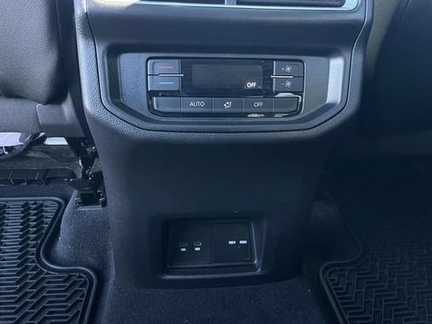 Certified 2026 Volkswagen Atlas Peak Edition AWD/4WD image 13