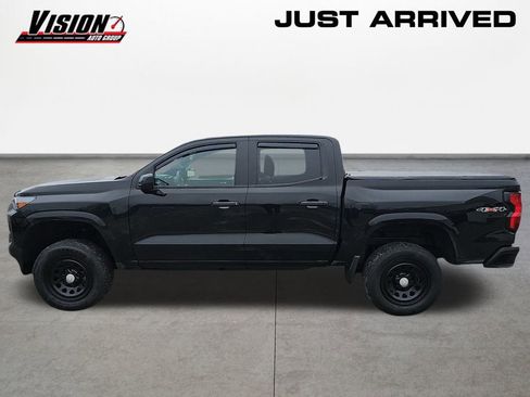 Used 2023 Chevrolet Colorado W/T w/ WT Convenience Package image 8