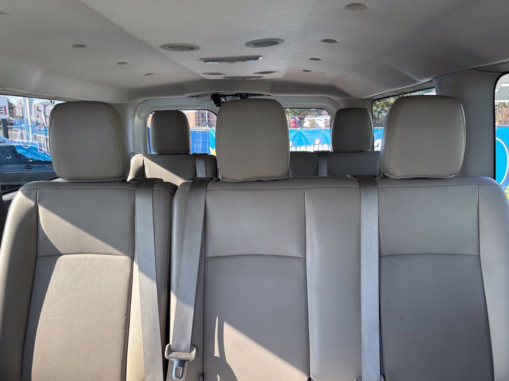 Used 2021 Nissan NV 3500 SL RWD image 31