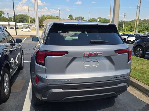 Used 2026 GMC Terrain Elevation FWD image 8