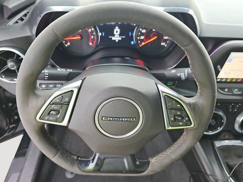 Used 2020 Chevrolet Camaro LT w/ 1LE Track Performance Package RWD image 6