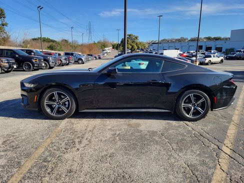 Certified 2024 Ford Mustang Premium image 7