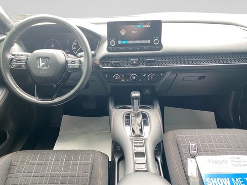 Used 2024 Honda HR-V Sport image 19