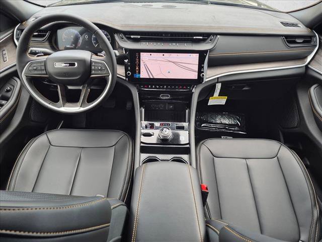 New 2026 Jeep Grand Cherokee Limited AWD/4WD image 14