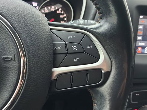 Used 2020 Jeep Compass Latitude w/ Popular Equipment Group image 23