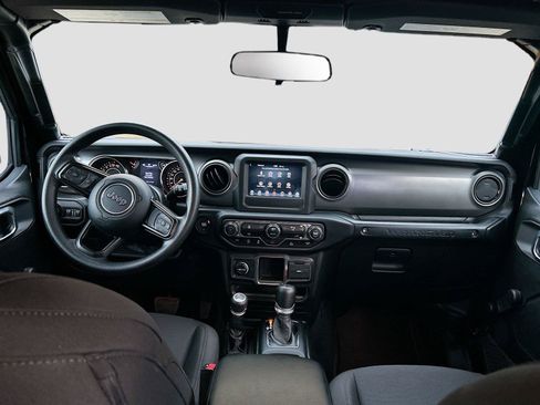 Used 2022 Jeep Wrangler Unlimited Sport AWD/4WD image 16