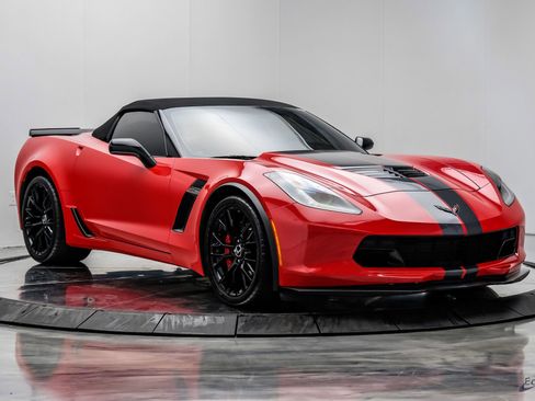 Used 2015 Chevrolet Corvette Z06 w/ 3LZ Preferred Equipment Group image 28