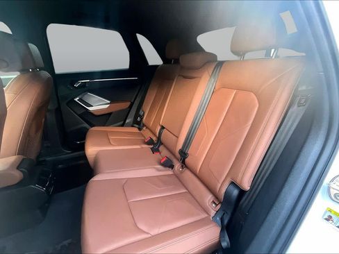 Used 2025 Audi Q3 2.0T Premium AWD/4WD image 21