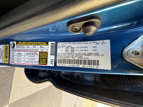 Used 2017 Toyota Tacoma SR5 w/ Tow Package image 37