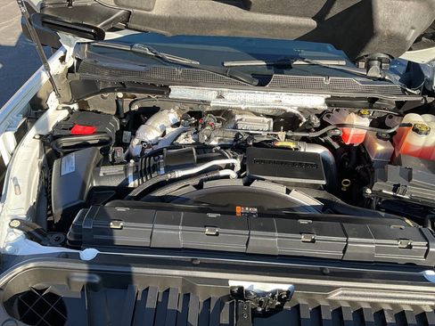 Used 2020 Chevrolet Silverado 2500 LTZ w/ LTZ Plus Package image 18