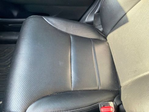 Used 2016 Honda CR-V LX image 24