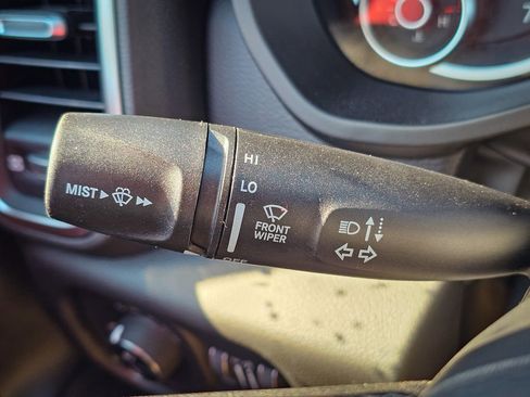 New 2026 RAM 1500 4x4 Crew Cab image 18