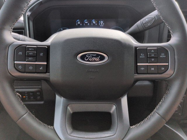 Used 2026 Ford F250 Lariat w/ Black Appearance Package AWD/4WD image 28