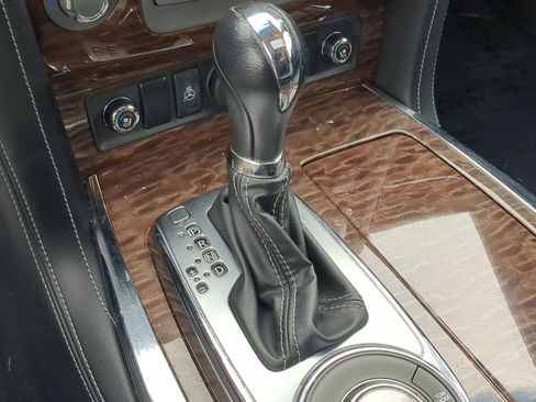 Used 2017 Nissan Armada Platinum w/ Captain Seat Package RWD image 19
