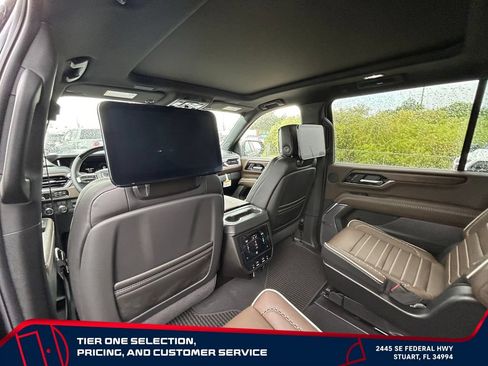 New 2026 GMC Yukon XL Denali Ultimate AWD/4WD image 14