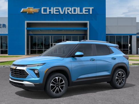 New 2026 Chevrolet TrailBlazer LT w/ Convenience Package FWD image 2