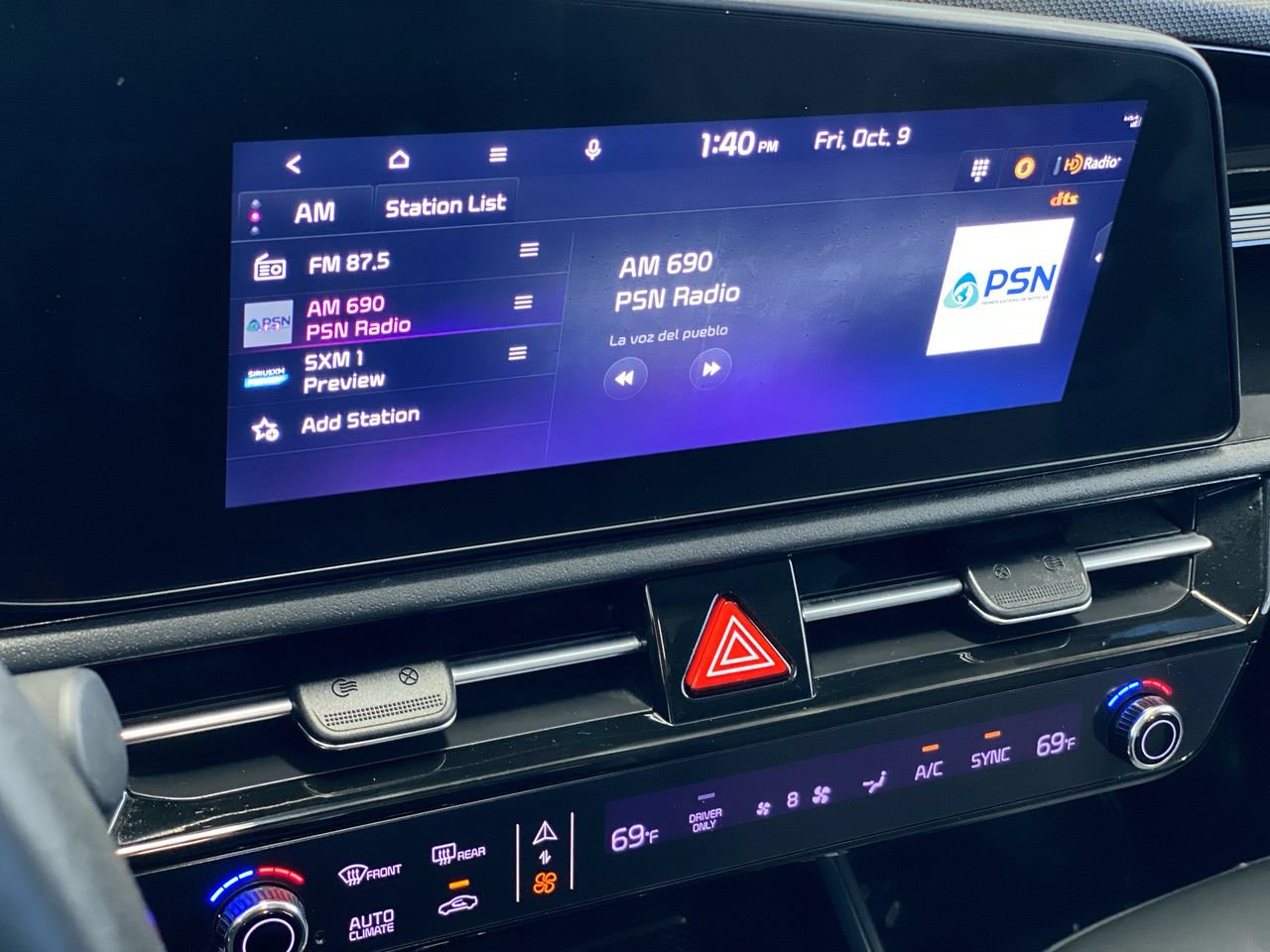 Certified 2023 Kia Niro EX Touring FWD image 27