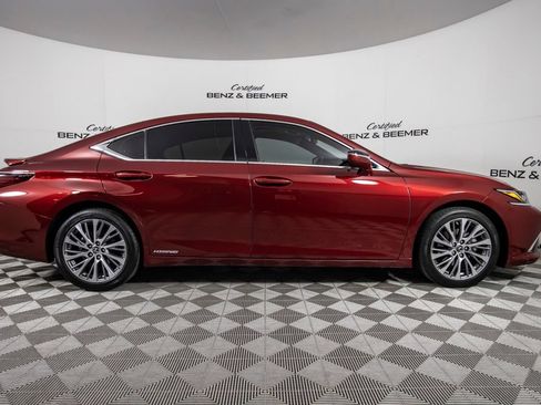 Used 2021 Lexus ES 300h w/ Premium Package FWD image 3