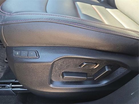 Used 2025 MAZDA CX-5 Carbon Edition image 16