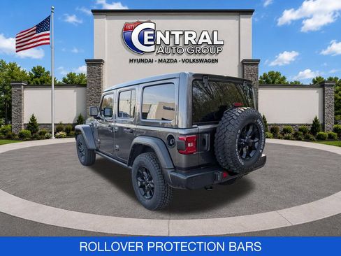 Used 2022 Jeep Wrangler Unlimited Sport AWD/4WD image 6