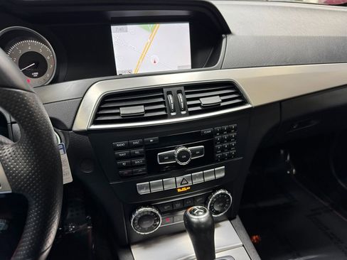 Used 2013 Mercedes-Benz C 300 4MATIC Sedan image 23