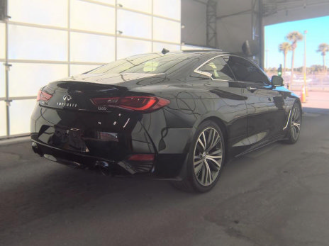 Used 2018 INFINITI Q60 3.0t Luxe w/ Sensory Package 3.0T Luxe AWD/4WD image 4