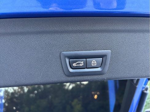 Used 2020 BMW X6 M50i image 55