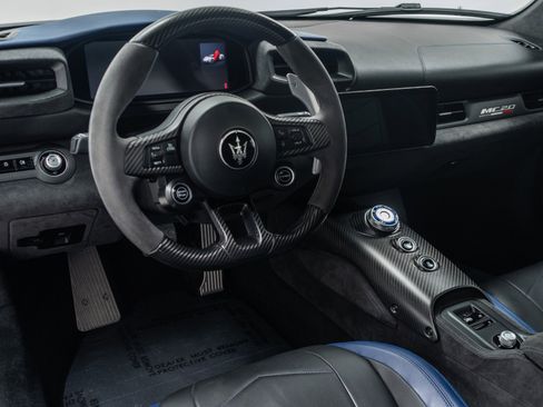 Used 2022 Maserati MC20 Coupe RWD image 13