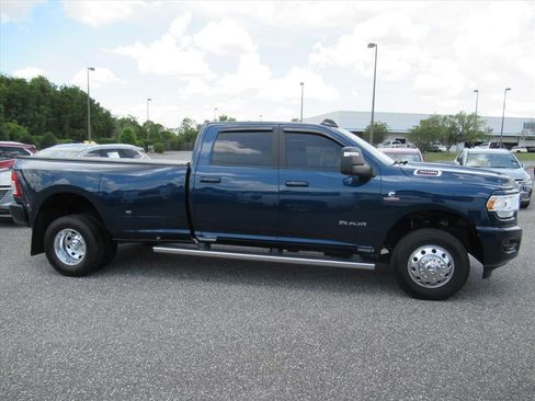 Used 2024 RAM 3500 Big Horn w/ Sport Appearance Package AWD/4WD image 2