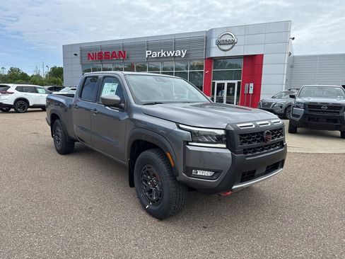 New 2026 Nissan Frontier PRO-4X w/ Pro Premium Package AWD/4WD image 1