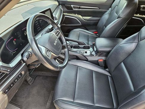 Used 2025 Kia Telluride S AWD/4WD image 10