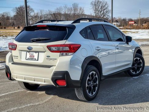 Used 2023 Subaru Crosstrek 2.0i image 7