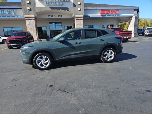 New 2026 Chevrolet Trax LS w/ LS Convenience Package image 44