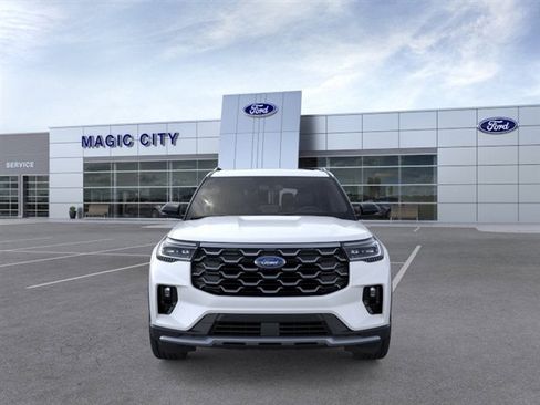 New 2026 Ford Explorer Platinum w/ LUX Leather Package AWD/4WD image 6