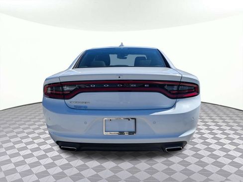Used 2023 Dodge Charger SXT image 4