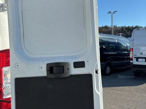 Used 2023 RAM ProMaster 2500 FWD image 18