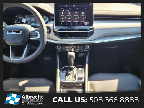 Used 2023 Jeep Compass Limited AWD/4WD image 14