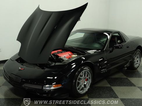 Used 2001 Chevrolet Corvette Z06 w/ Memory Pkg RWD image 30