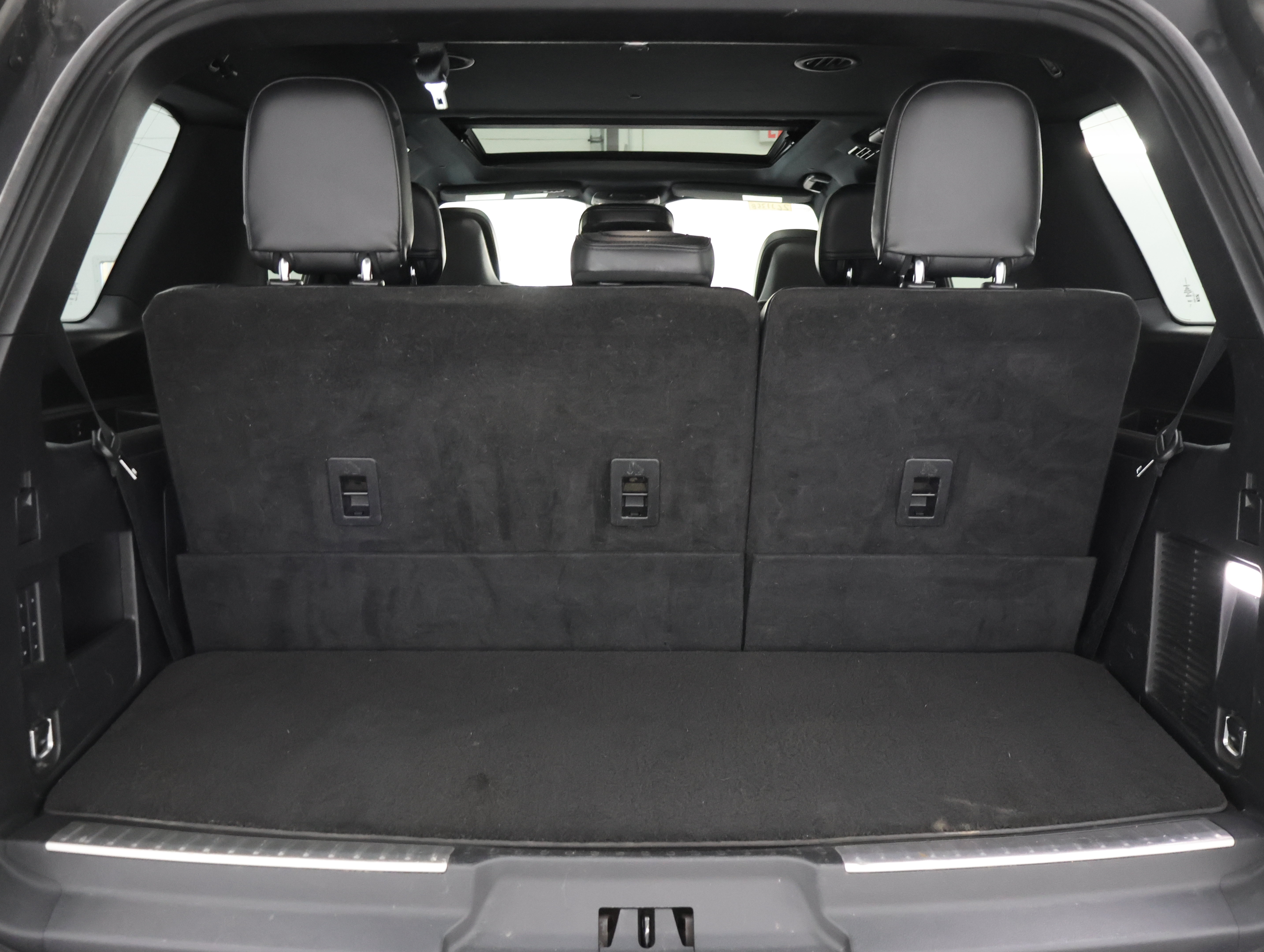 Used 2019 Lincoln Navigator Reserve w/ Cargo Package AWD/4WD image 30