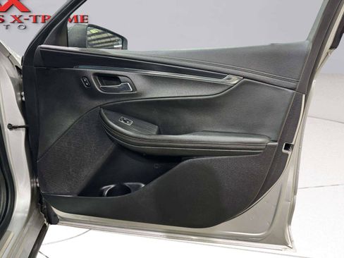 Used 2016 Chevrolet Impala LTZ FWD image 27