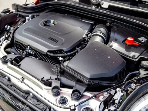 New 2026 MINI Cooper 2-Door Hardtop FWD image 21