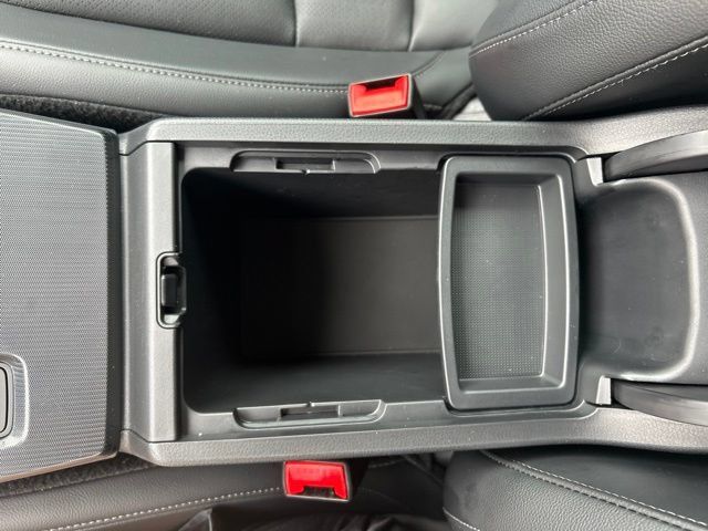 Used 2024 Honda Civic EX-L image 27