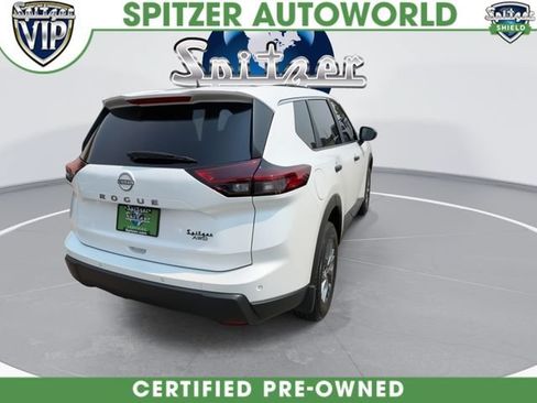 Used 2024 Nissan Rogue S AWD/4WD image 8