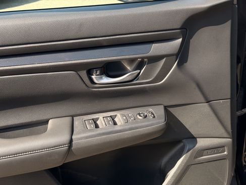 Used 2023 Honda CR-V EX image 10