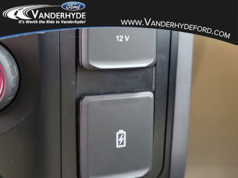 Used 2023 Ford F150 XLT image 30